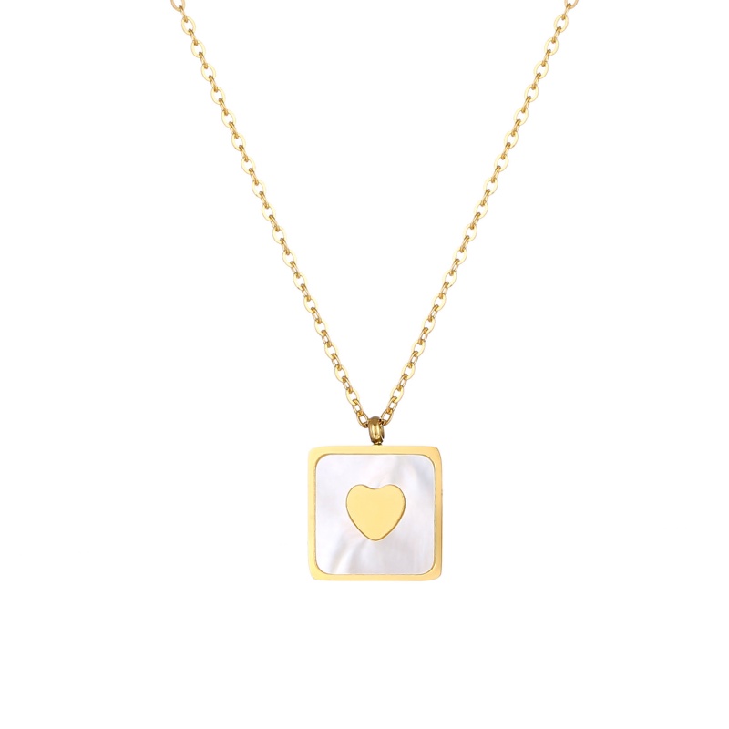 Heart Pattern Necklace